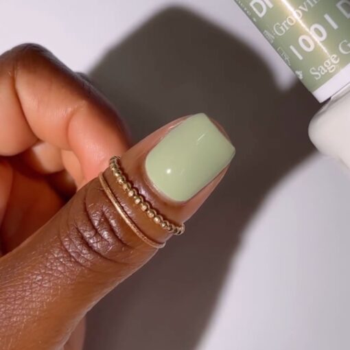 DND Nail Lacquer - 1001 Sage Groovin